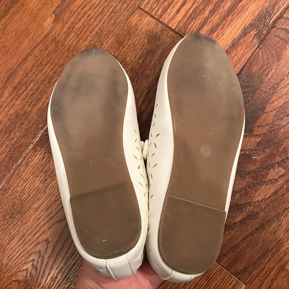 GAP Girls Mary Jane Flats in Antique White